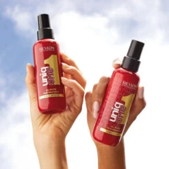Spray 10-en-1 édition Célébration UniqOne Revlon 150ML 15 Spray 10-en-1 édition Célébration UniqOne Revlon 150ML -Produits Capillaires spray 10 en 1 edition celebration uniqone revlon 150ml 5