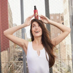 Spray 10-en-1 édition Célébration UniqOne Revlon 50ML -Produits Capillaires spray 10 en 1 edition celebration uniqone revlon 50ml 1 4